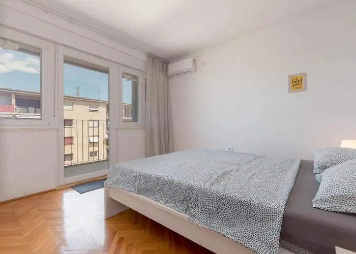Nona Mileva Apartment